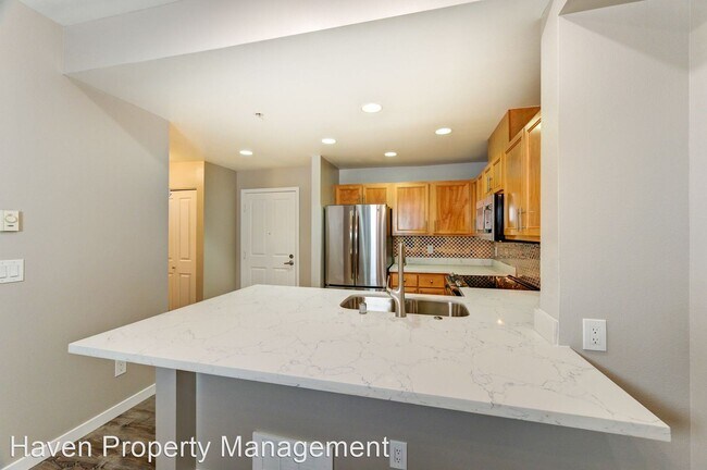 Building Photo - 1 br, 1 bath House - 16275 NE 85th St Apt 111
