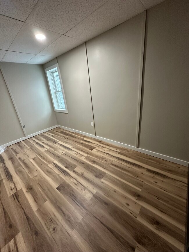 Foto del edificio - 415 S James St