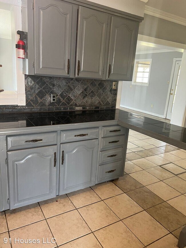 Foto del edificio - 4 br, 1.5 bath House - 3125 Shed Road