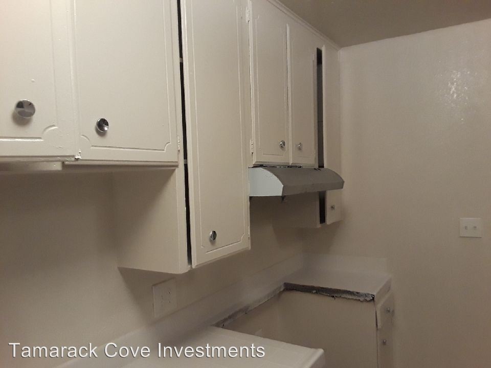 19011903 E Lewis Ave, Fresno, CA 93701 Condo for Rent in Fresno, CA