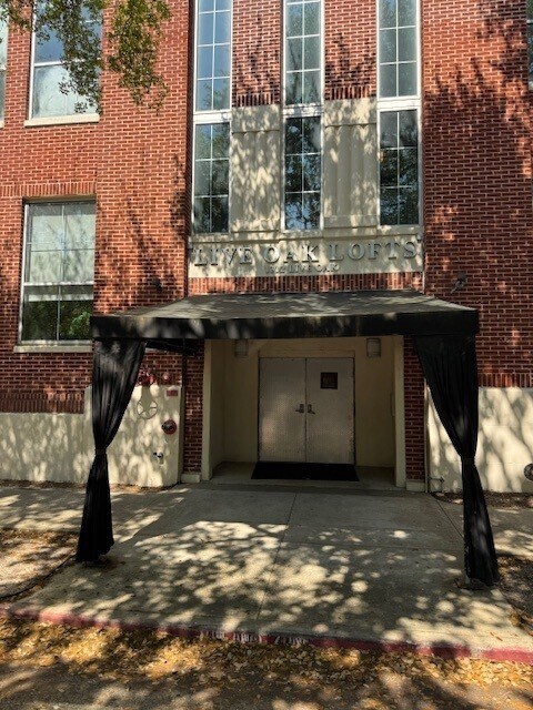 Foto del edificio - 1312 Live Oak St