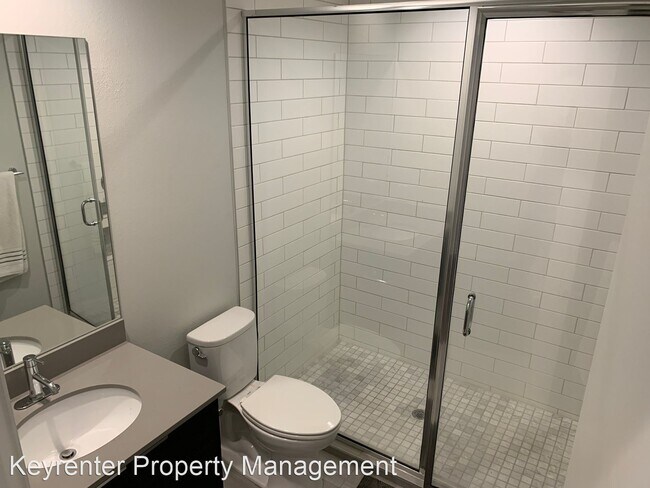 Building Photo - Studio, 1 bath House - 1800 E. 4th St #225