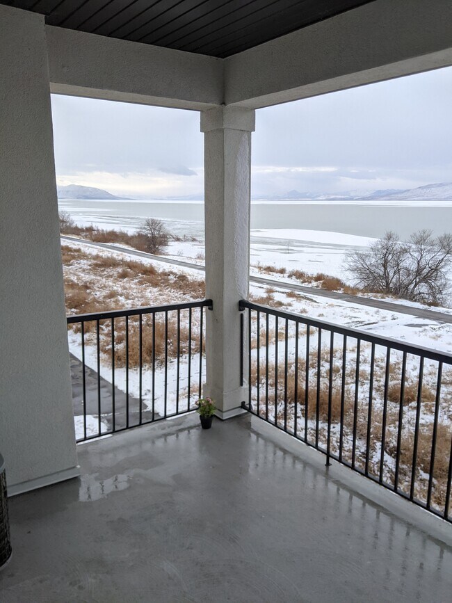 368 W Serenity Ct Unit 717, Vineyard, UT 84059 Condo for Rent in