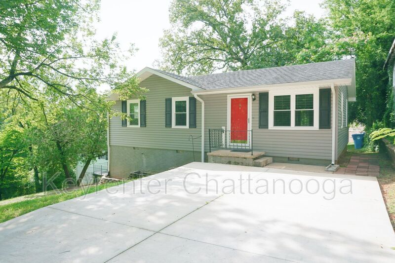 Foto principal - 1024 Garnett Ave