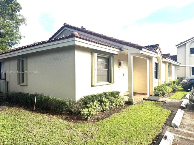 Building Photo - 6018 NW 172nd Terrace