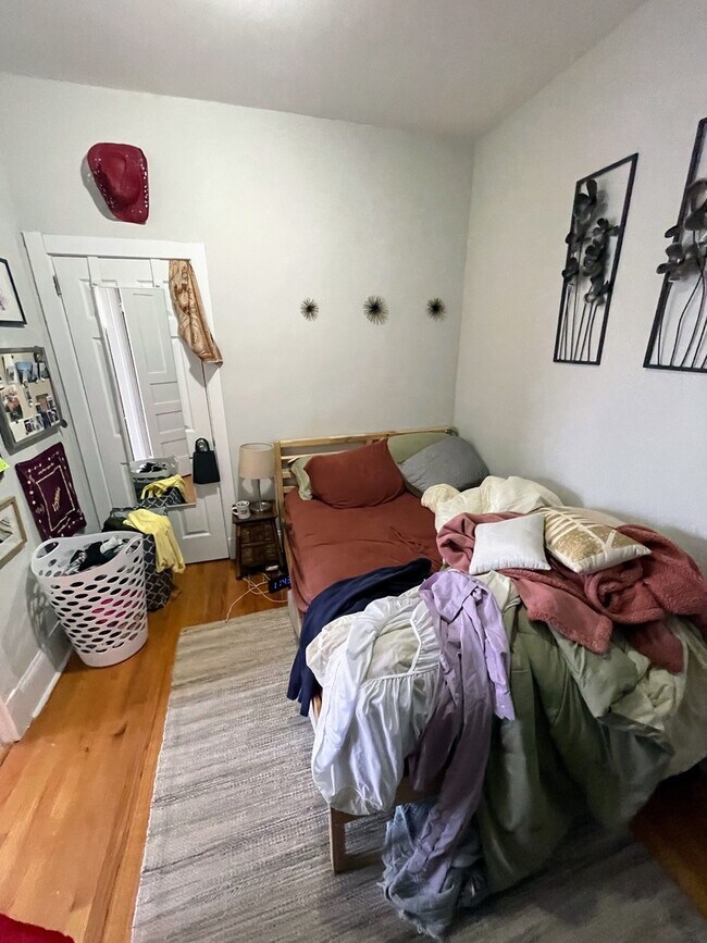 Foto del edificio - 1111 W Grace St