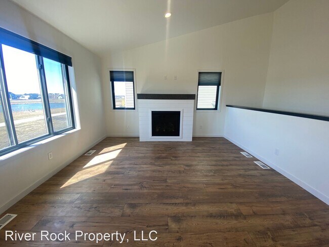 Building Photo - 3 br, 3 bath House - 3709 50th Street South