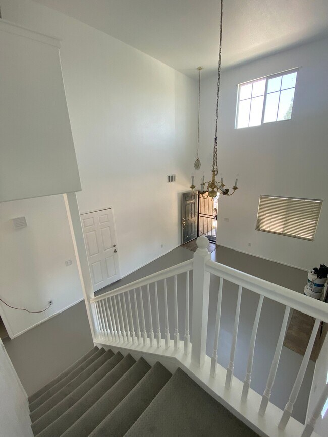 Foto del edificio - 15221 Hallmark Ln