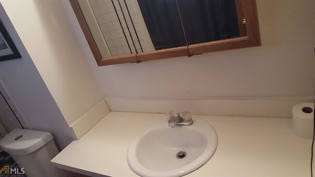 Foto del edificio - 2549 Dogwood Hills Ct