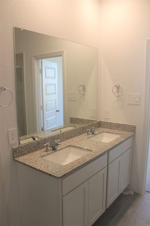 Foto del edificio - 9646 Caney Trails Rd