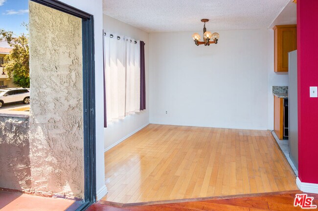 Building Photo - 3325 Bagley Ave