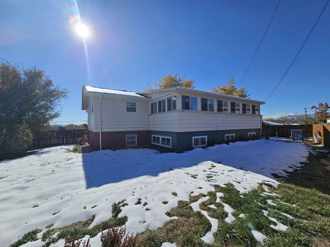 Primary Photo - 5789 W 64th Ave