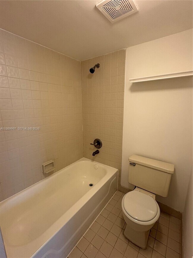 Foto del edificio - 8444 Shadow Ct