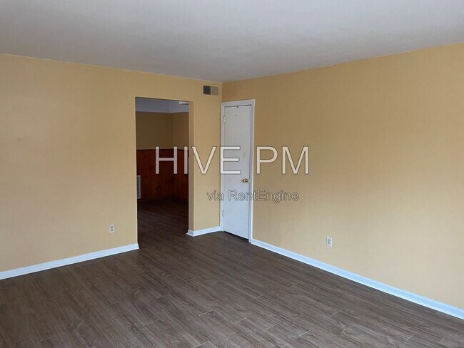 Building Photo - 2524 Flanigan Ct