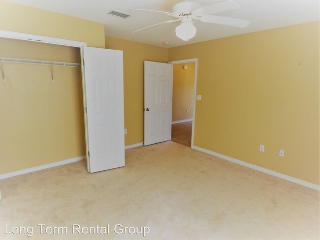 Building Photo - 4 br, 3 bath House - 7259 Raintree Lane