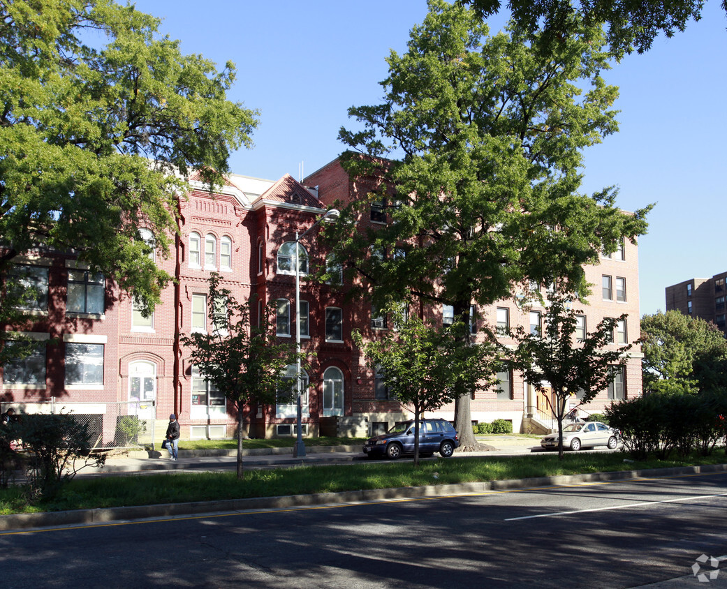 Foto del edificio - Phyllis Wheatley YWCA