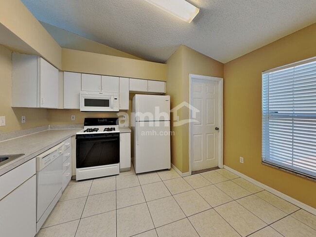 Building Photo - 11901 Windflower Ct