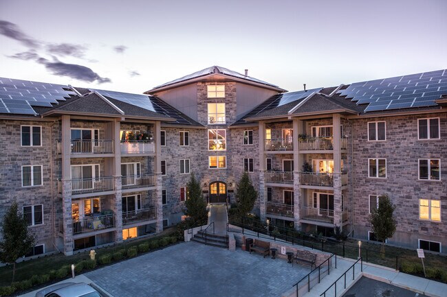 Extérieur du bâtiment - Stonecrest