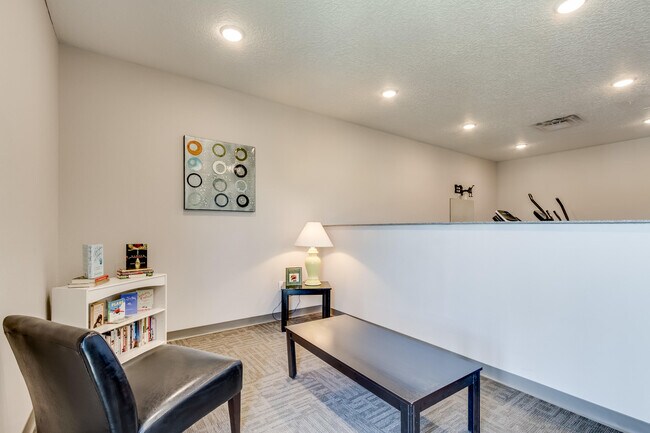 Foto del edificio - 950 4th St NW