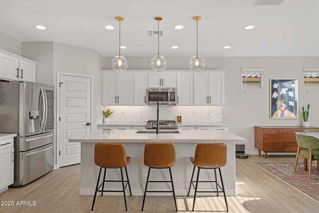 Foto del edificio - 11716 N 168th Dr