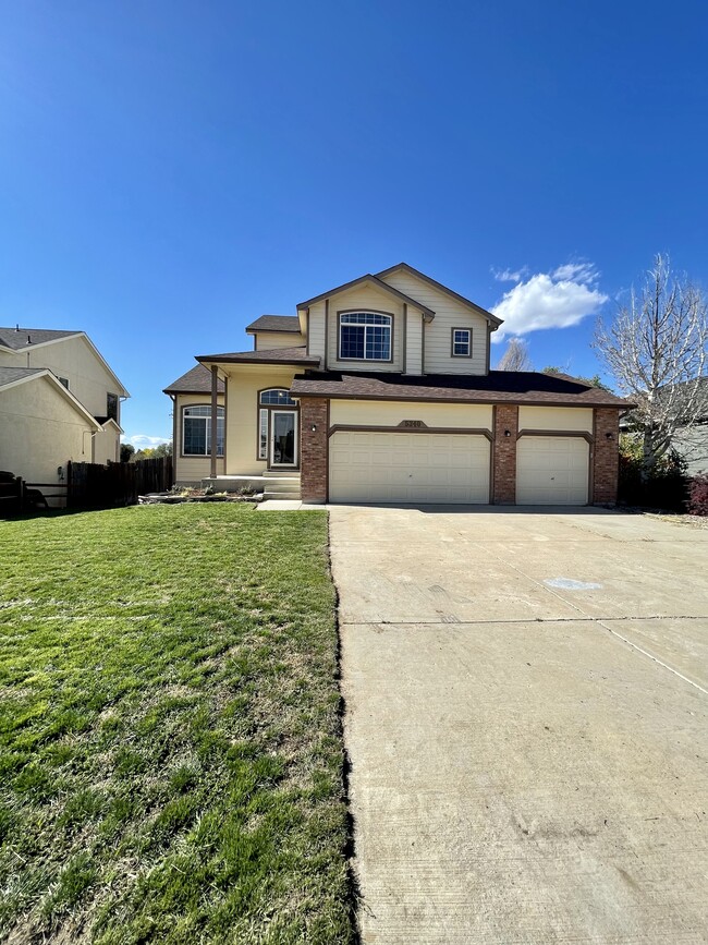 Building Photo - 5340 Bradley Cir