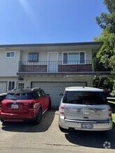 Building Photo - 240 Breuner Dr
