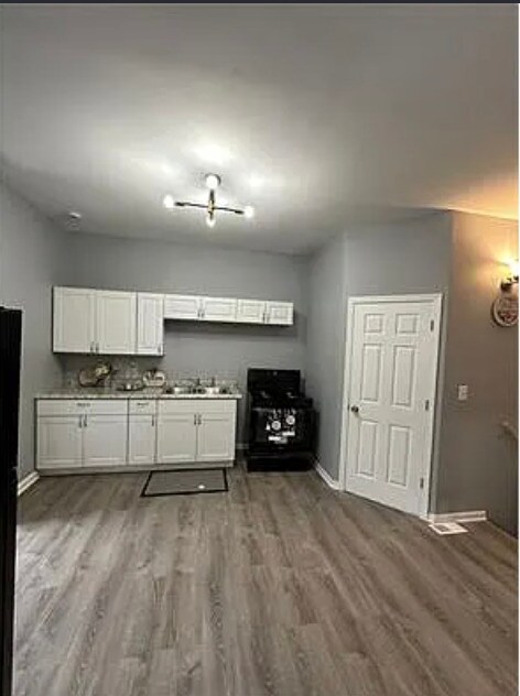 Foto del edificio - 6444 S Eberhart Ave