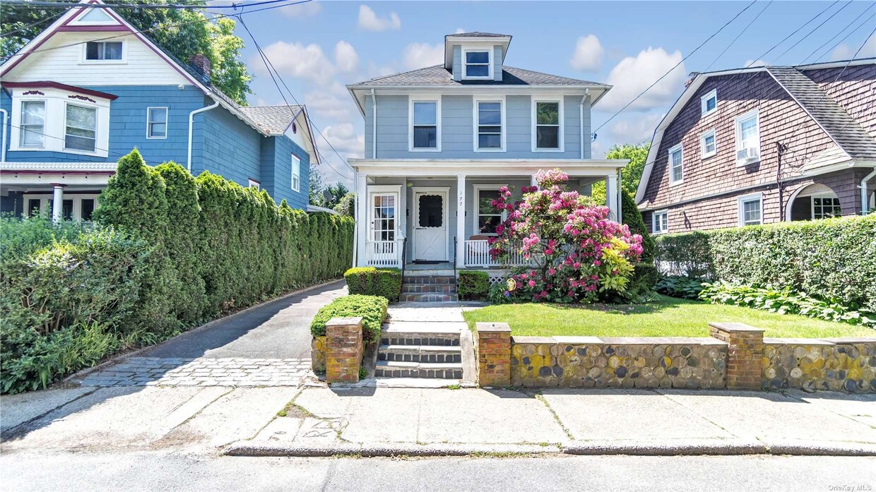Primary Photo - 177 Franklin Ave