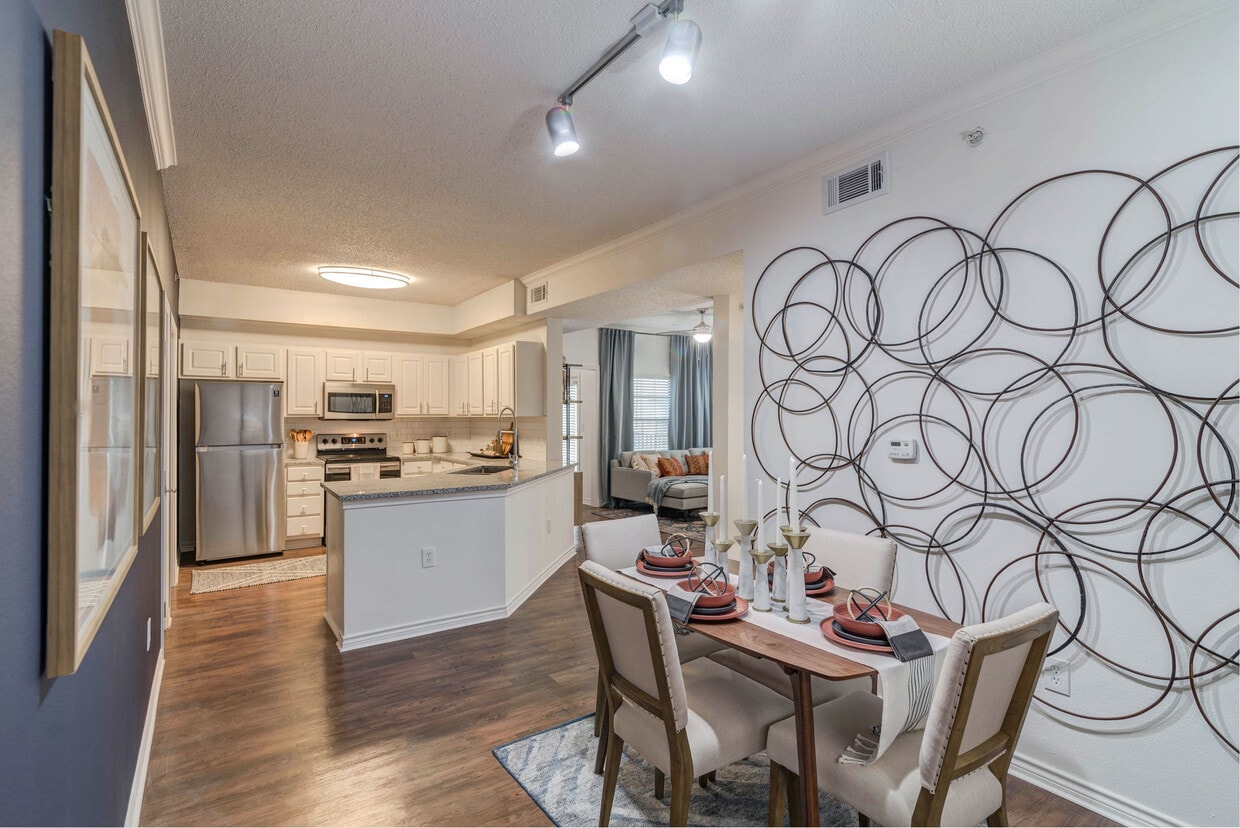 Cortland at Valley Ranch Apartments in Irving, TX