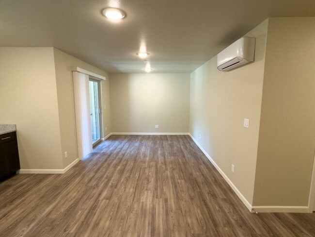 Interior Photo - Harmona Heights Apartments