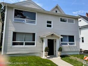 Building Photo - 305 E Drinker St