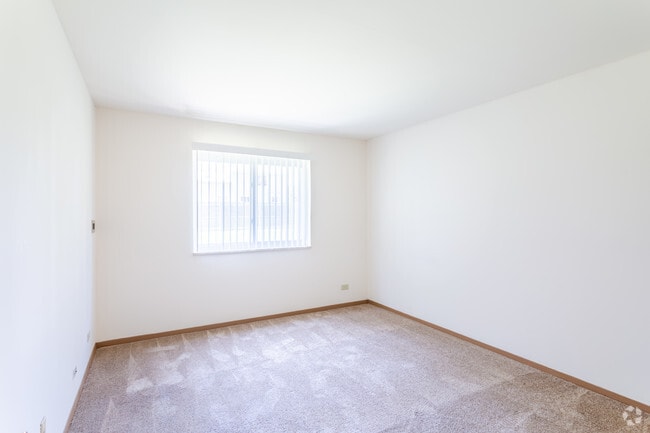 1BR,1BA,735SF - Antioch Manor