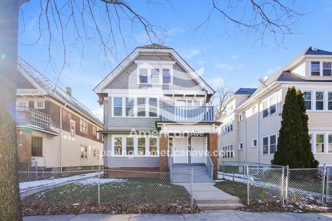 Building Photo - 2641#2641 North 49th Street, 53210; #1401166 - 1401166