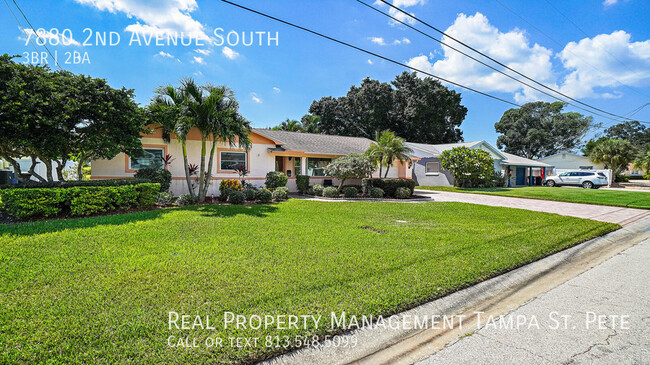Building Photo - ***Beautiful St Pete Waterfront Home***