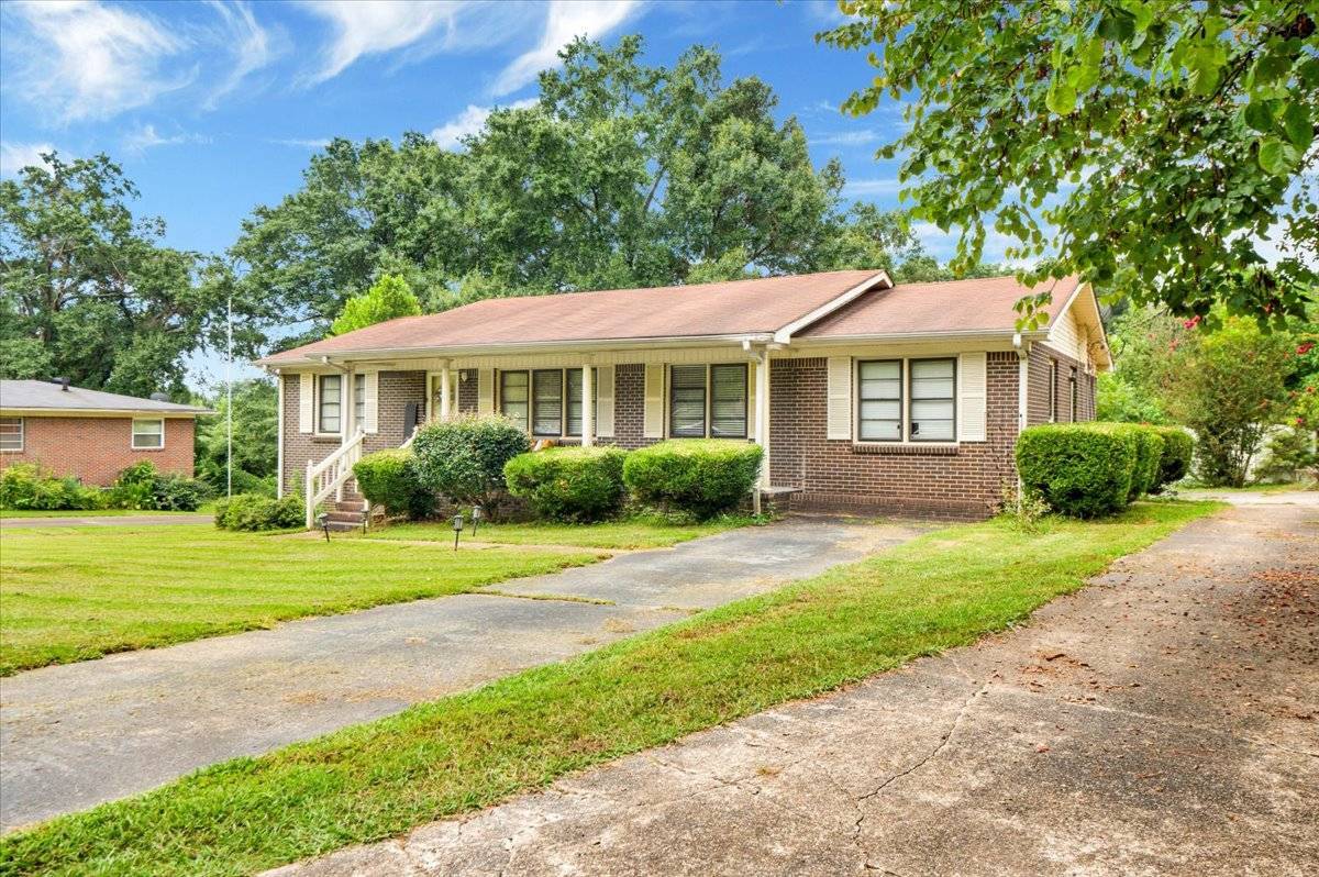 Primary Photo - 206 Mabelon Ct