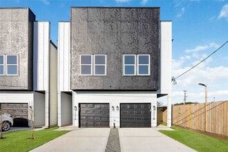 Building Photo - 7719 Orebo St