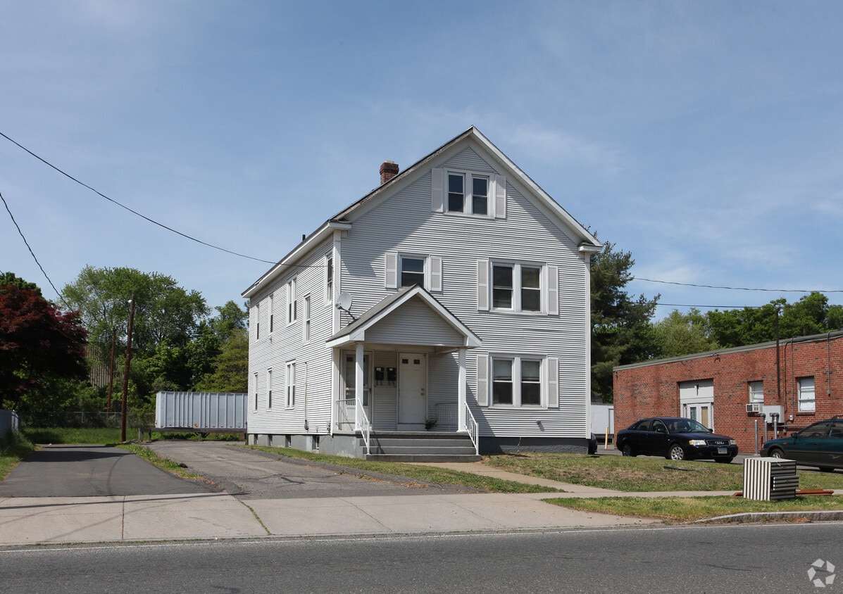 Primary Photo - 528-530 Tolland St