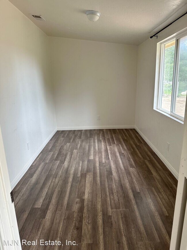 Building Photo - 3 br, 2 bath House - 2232 Ramona St