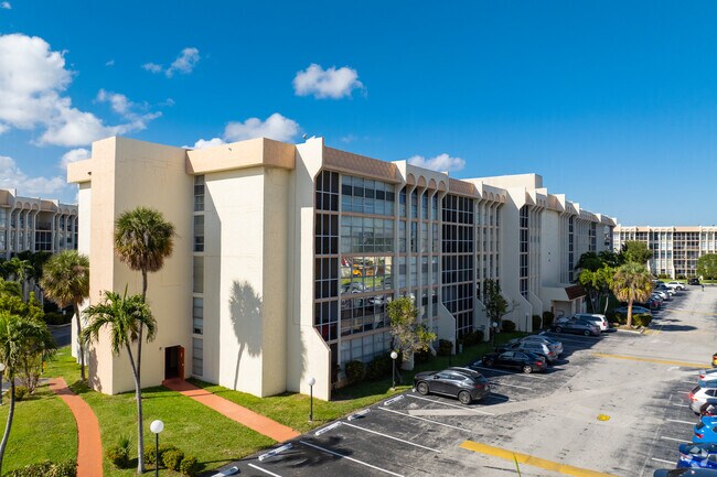 Building Photo - DeSoto Park