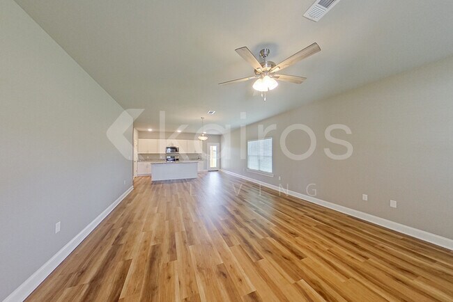 Building Photo - 13724 Willowmore Dr