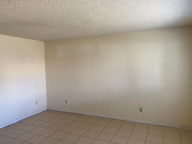 Foto del edificio - 2130 Greenbriar Colony Dr