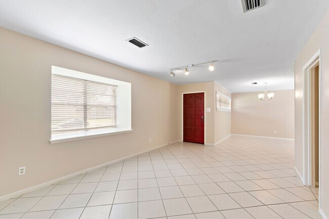 Foto del edificio - 5522 Ariel St