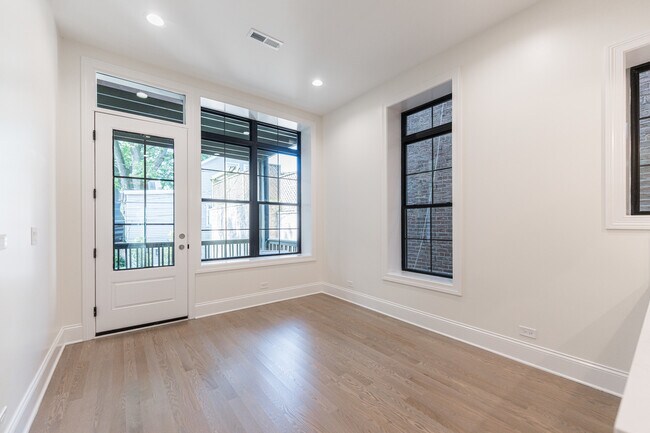 Foto del edificio - 509 W Armitage Ave