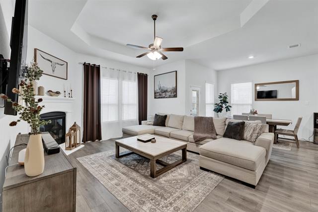 Foto del edificio - 3027 Moccasin Ln