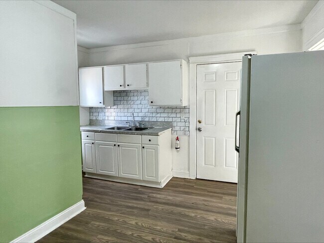 Foto del edificio - 1500 Wildon Ave