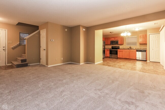 Foto del edificio - 1742 Elijah Blue Dr