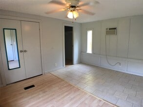 Building Photo - 505 Youpon Dr