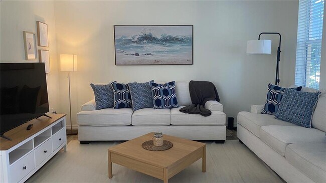 Foto del edificio - 3880 82nd Ave Cir E