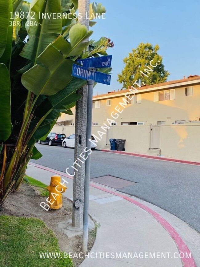 Foto del edificio - 19872 Inverness Ln