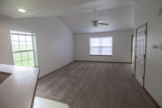 Foto del edificio - 5342 Godas Cir